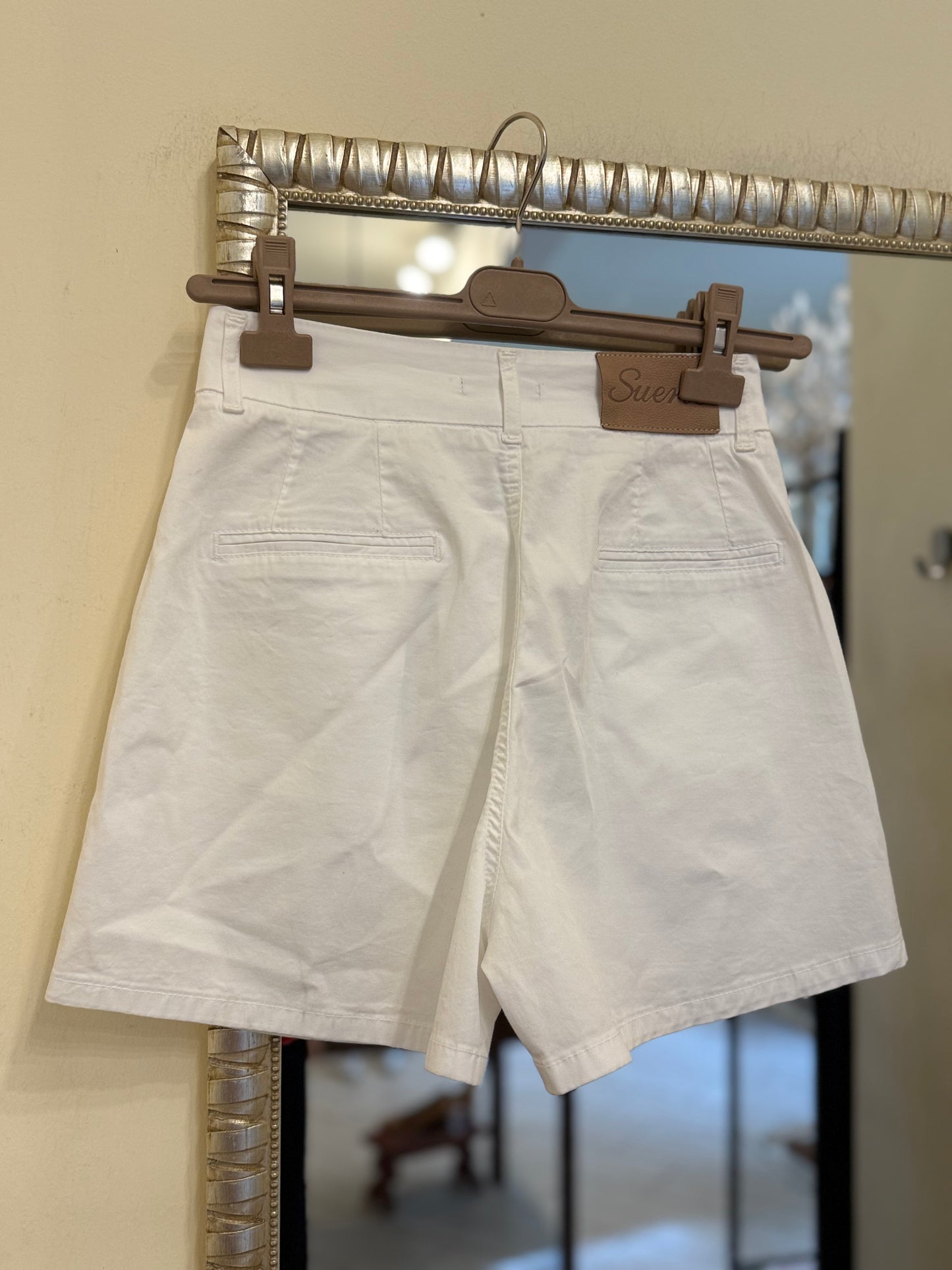 Pantaloncino, Suerte