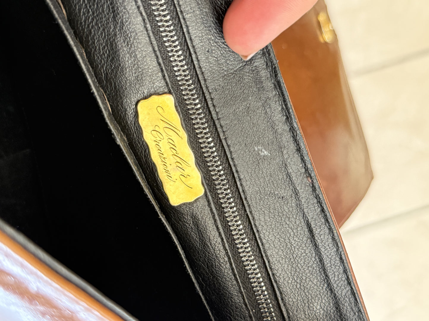 Borsa, Maclar Creazioni