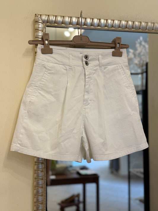 Pantaloncino, Suerte