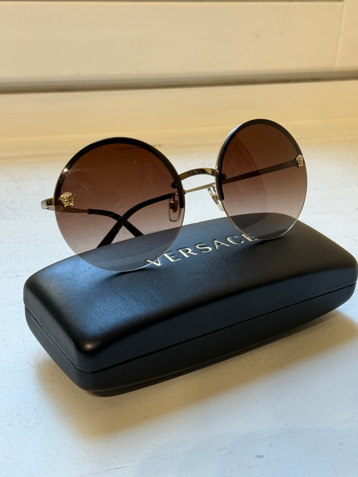 Occhiali da sole, Versace