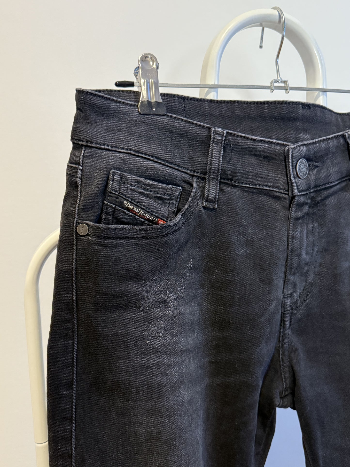 Pantalone in denim, Diesel